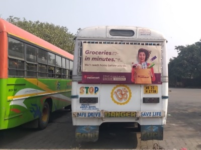 bus-back-advertisement